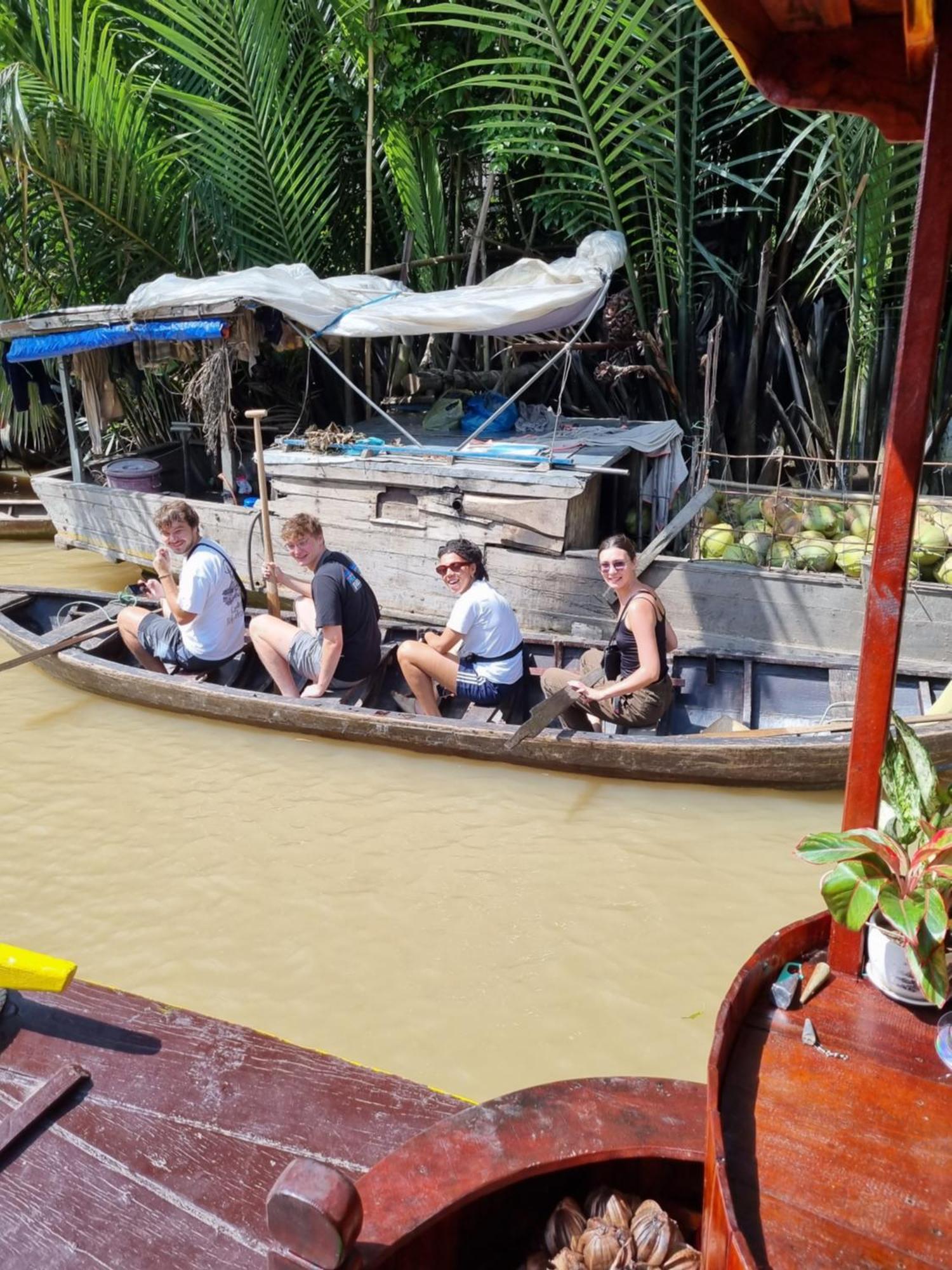 Homestay Nam Ham Luong Ben Tre Экстерьер фото
